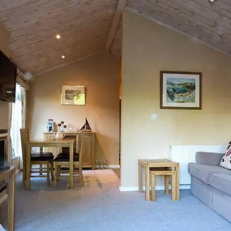 Owl Lodge, 27 Grasmere 別荘 ウィンダミア